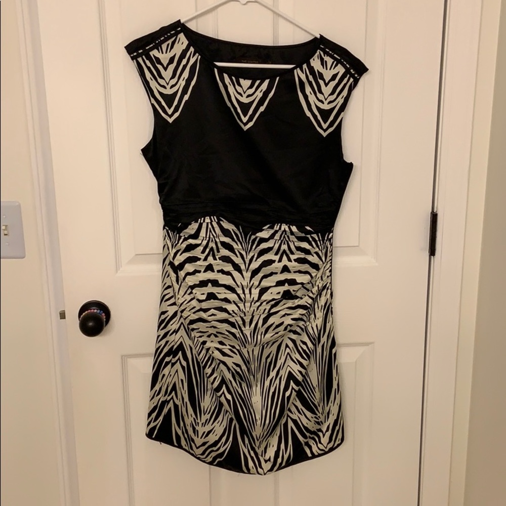 Size 4 The Limited dress